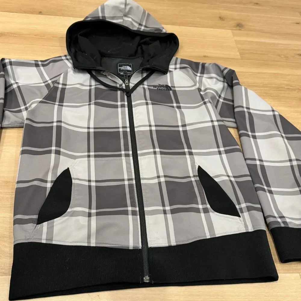 The North Face - Rain Jacket in Plaid - Men's Size Medium - Picture 2 of 11